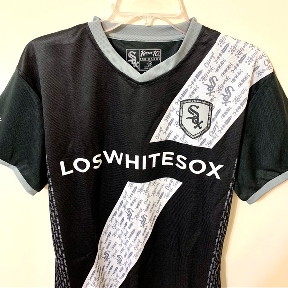 Chicago White Sox Hispanic Night Shirt - Medium - Picture 4 of 10